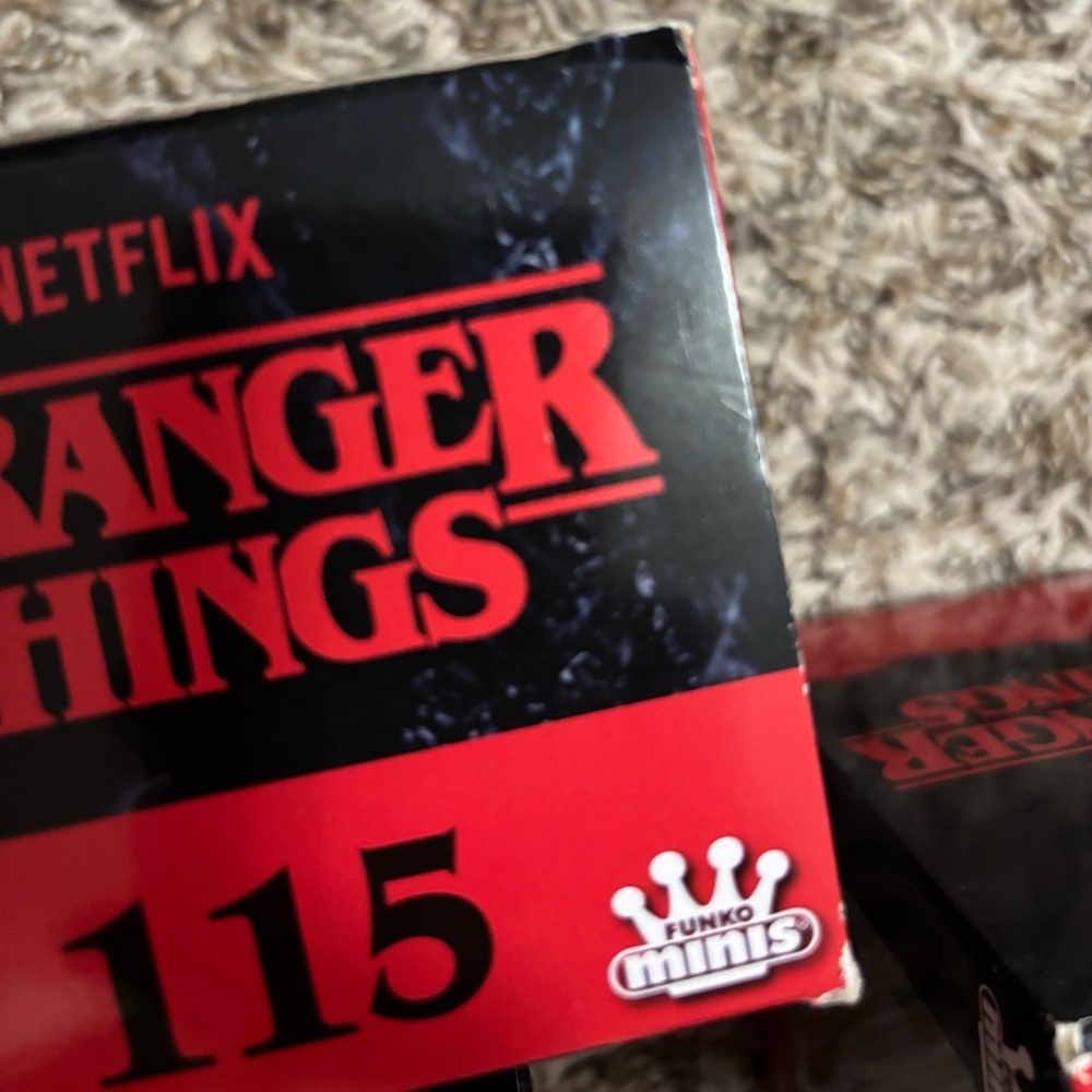 Funko Mini Stranger Things Pops Pre Loved—Pick one - Picture 13 of 16
